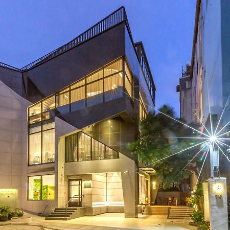 Bed and Breakfast 墾丁耳東華苑erdong Manor Экстерьер фото