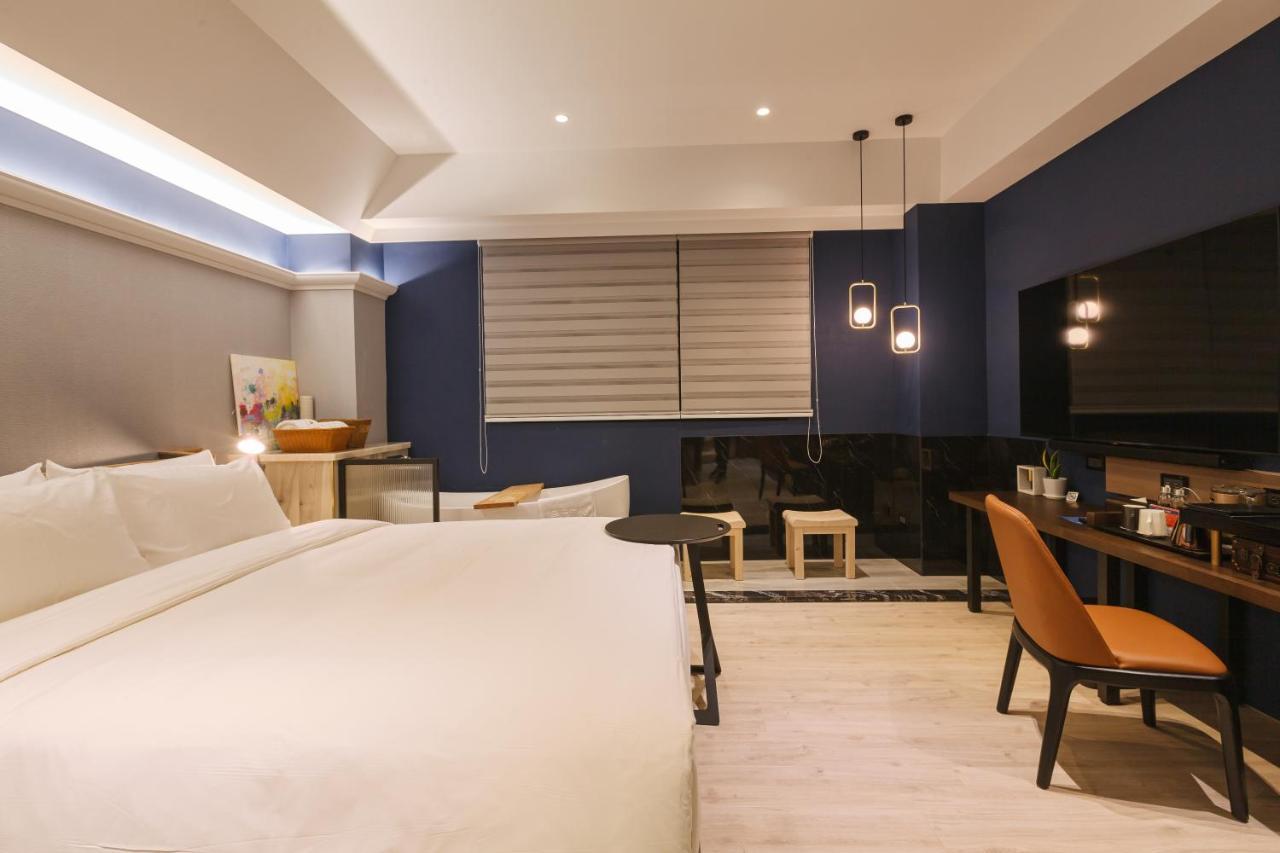 Bed and Breakfast 墾丁耳東華苑erdong Manor Экстерьер фото
